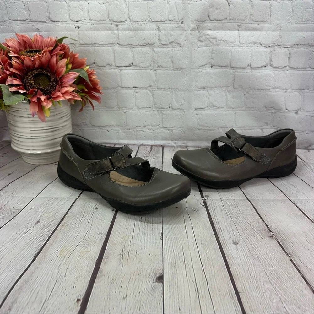 Clarks comfort collection size 9m Roseville Mary Jane shoes
